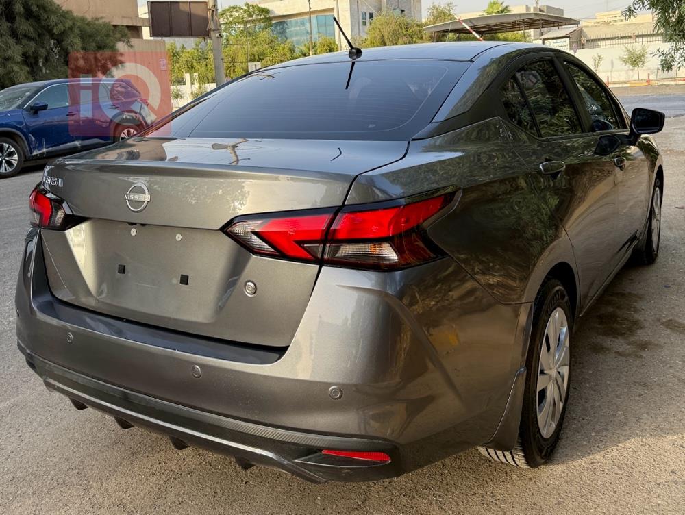 Nissan Versa